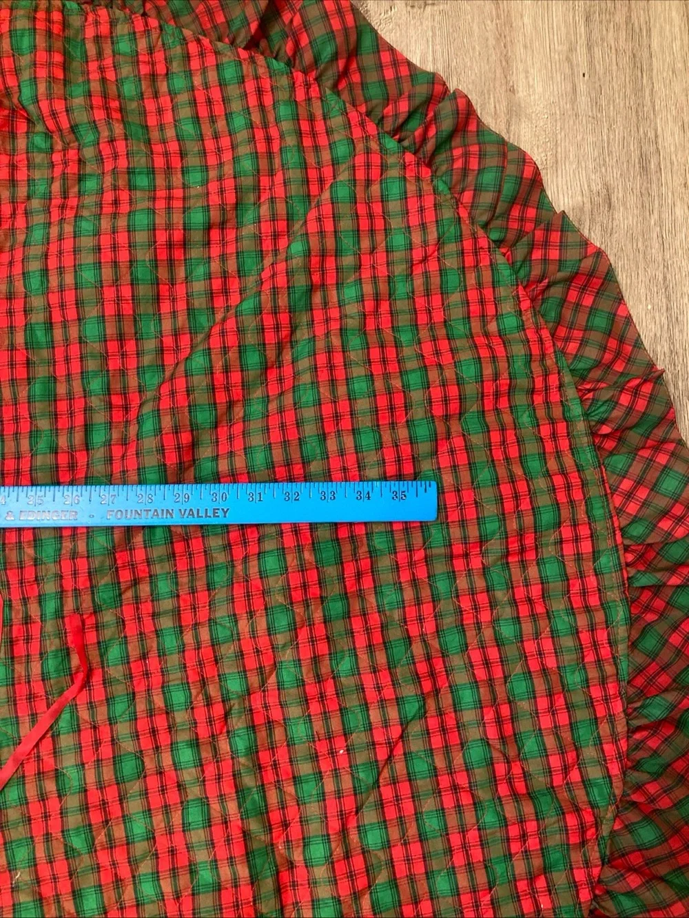 N/A festive red